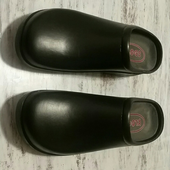 non slip non marking shoes